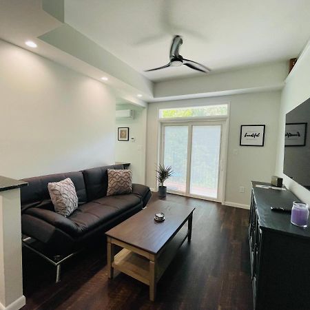Appartamento Sonsak - Unit 4 Charlottesville Esterno foto
