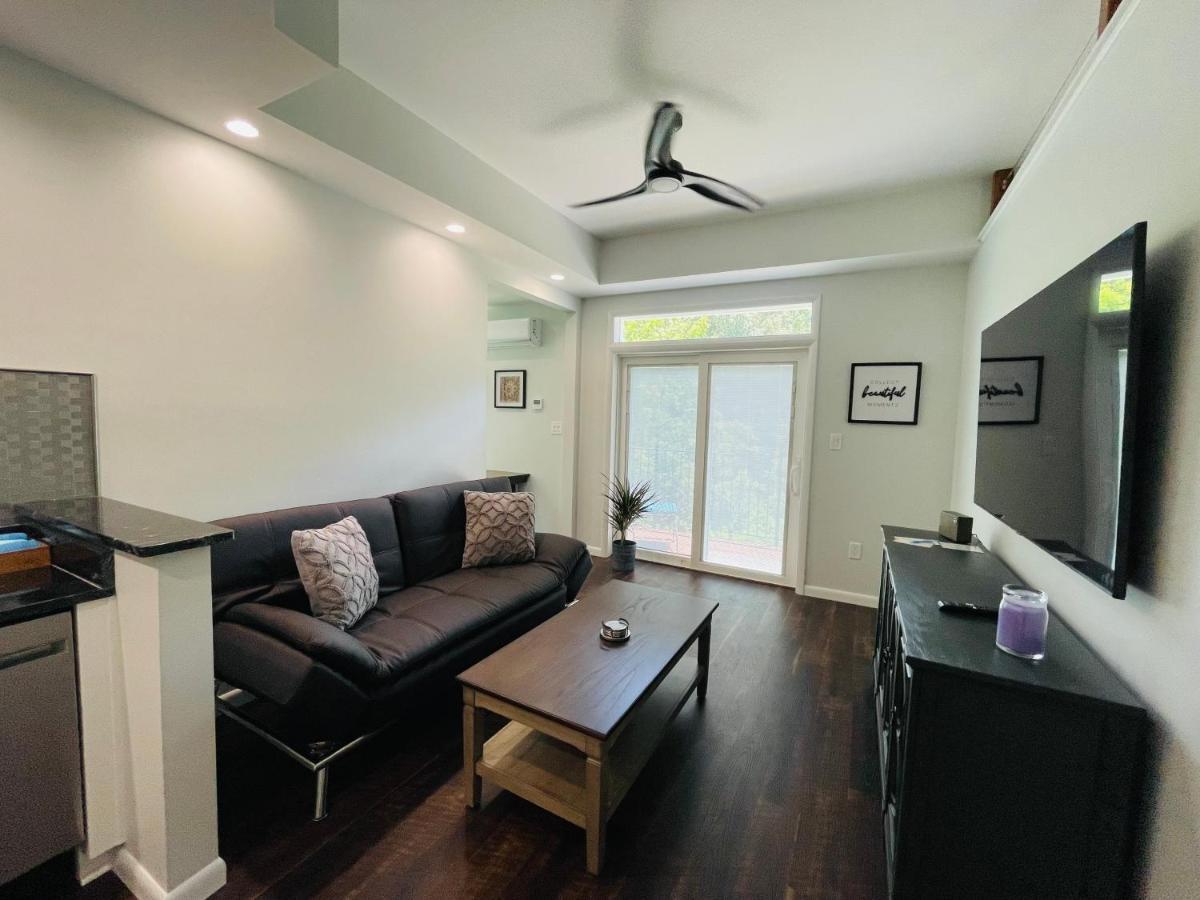 Appartamento Sonsak - Unit 4 Charlottesville Esterno foto